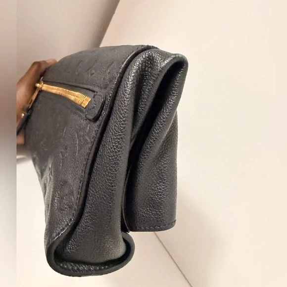 Authentic Louis Vuitton Petillante Empreinte Clutch Blue-Black | Gold Hardware - Picture 6 of 16
